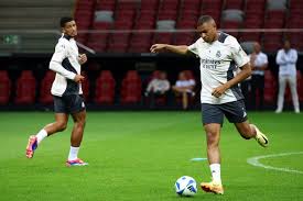 开云体育「KAIYUN」是一家专业的体育博彩平台，专注于提供足球、篮球等热门赛事的全面直播与精准分析。无论您身处家中还是旅途中，只需通过开云体育下载或使用便捷的开云APP，即可随时掌握最新赛事资讯、实时比分及专家预测，不错过任何精彩瞬间。我们为用户打造极致的体育体验，结合丰富的博彩投注选项和可靠的数据支持，让您尽享竞技乐趣与激情。立即加入开云体育，开启您的体育博彩之旅，体验专业、高效且刺激的服务！